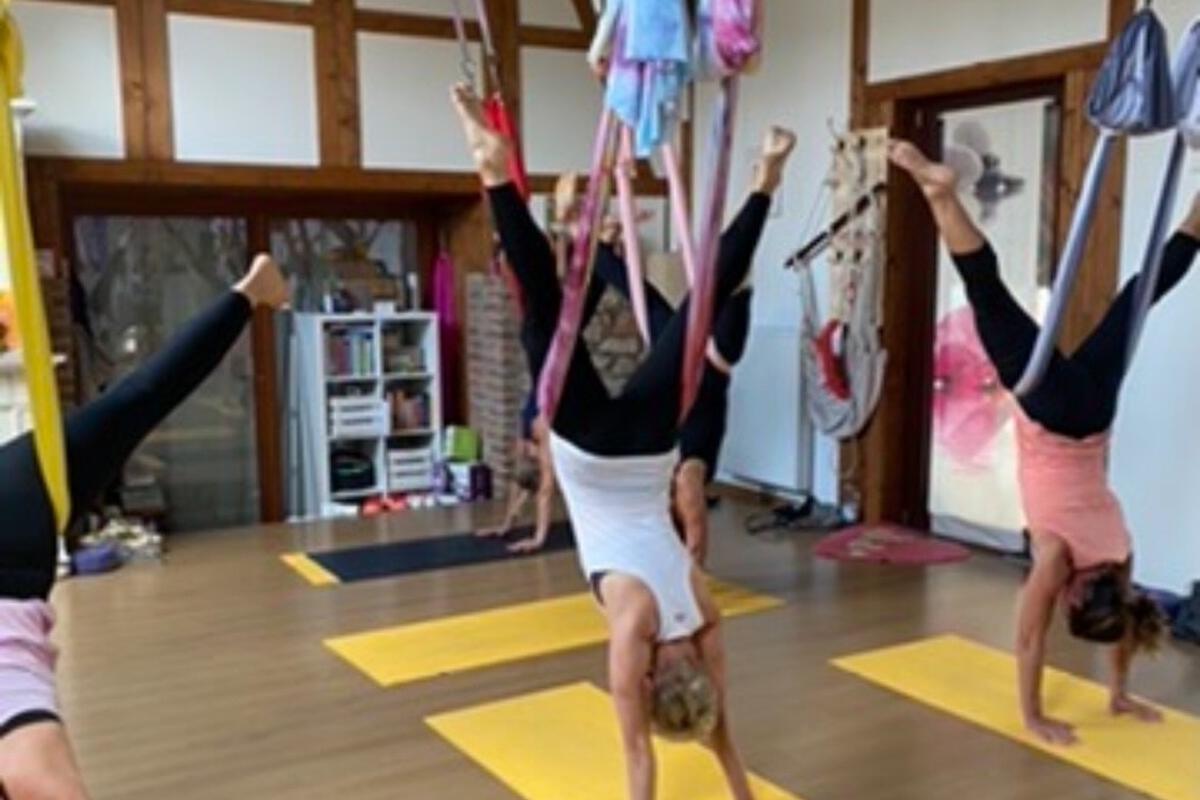 Sandra Neubarth, Yoga 4 Soul Studio 